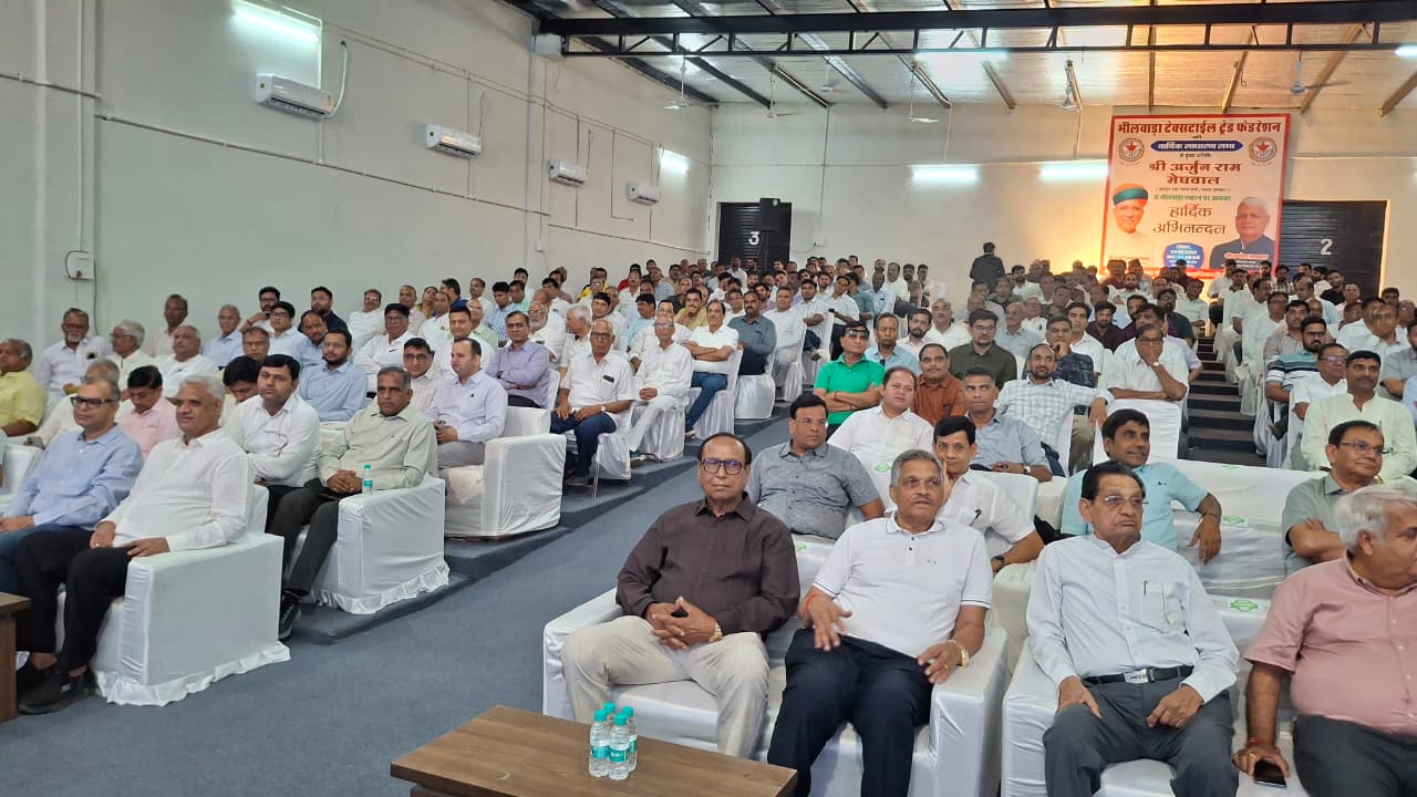 भीलवाड़ा को मिलेगा एयर-रेल कनेक्टिविटी का नया संबल केंद्रीय मंत्री अर्जुन राम मेघवाल बोले- देश की वस्त्र नगरी को मिलेगा मेगा टेक्सटाईल पार्क का हक