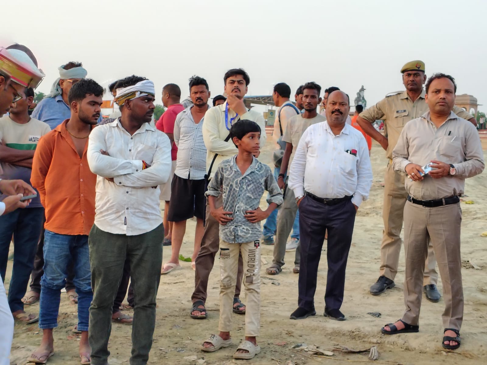राजघाट पर मचा कोहराम, एनडीआरएफ ने घंटों चलाया सर्च ऑपरेशन