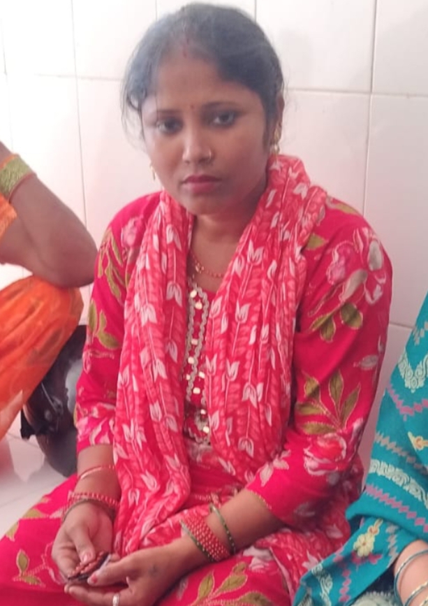 फोटो झूम से लोग फोटो झूम से लोग