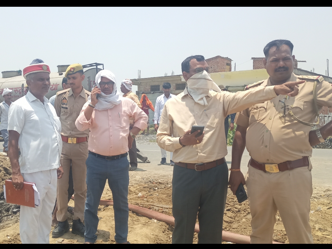 फोटो एसडीएम फोटो एसडीएम