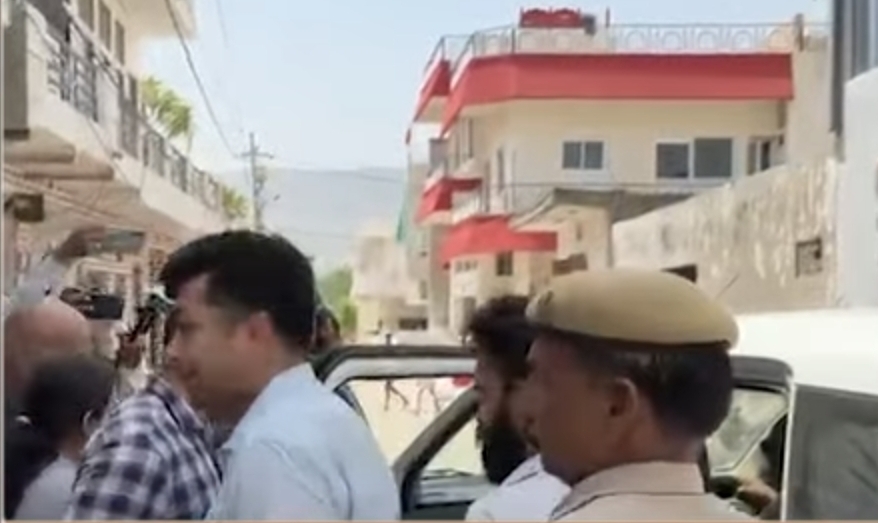 NIA team raided Ambika Vihar Colony in Ajmer.