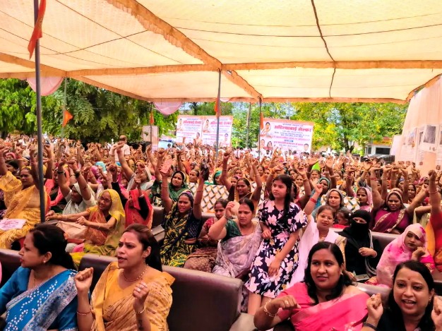 कार्यक्रम में उपस्थित जनसामान्य