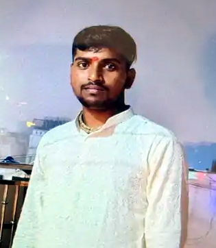 मृतक विजय गौतम ( फाइल फोटो)