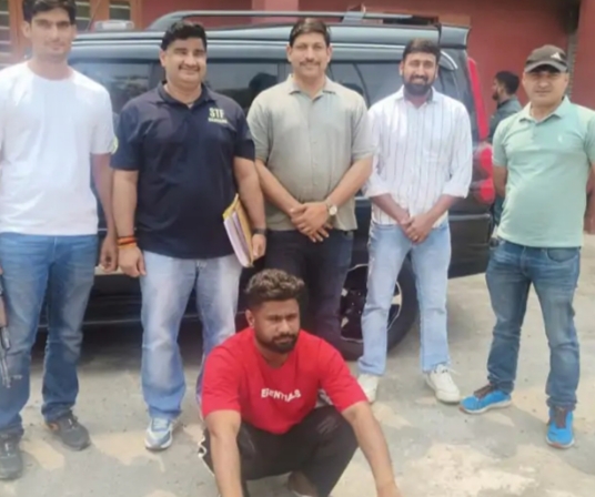 पुलिस की गिरफ्त में हेरोइन तस्करी का मुख्य आरोपी