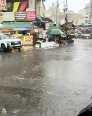 Heavy rain during Nautapa, marble-sized hailstones fell Heavy rain during Nautapa, marble-sized hailstones fell