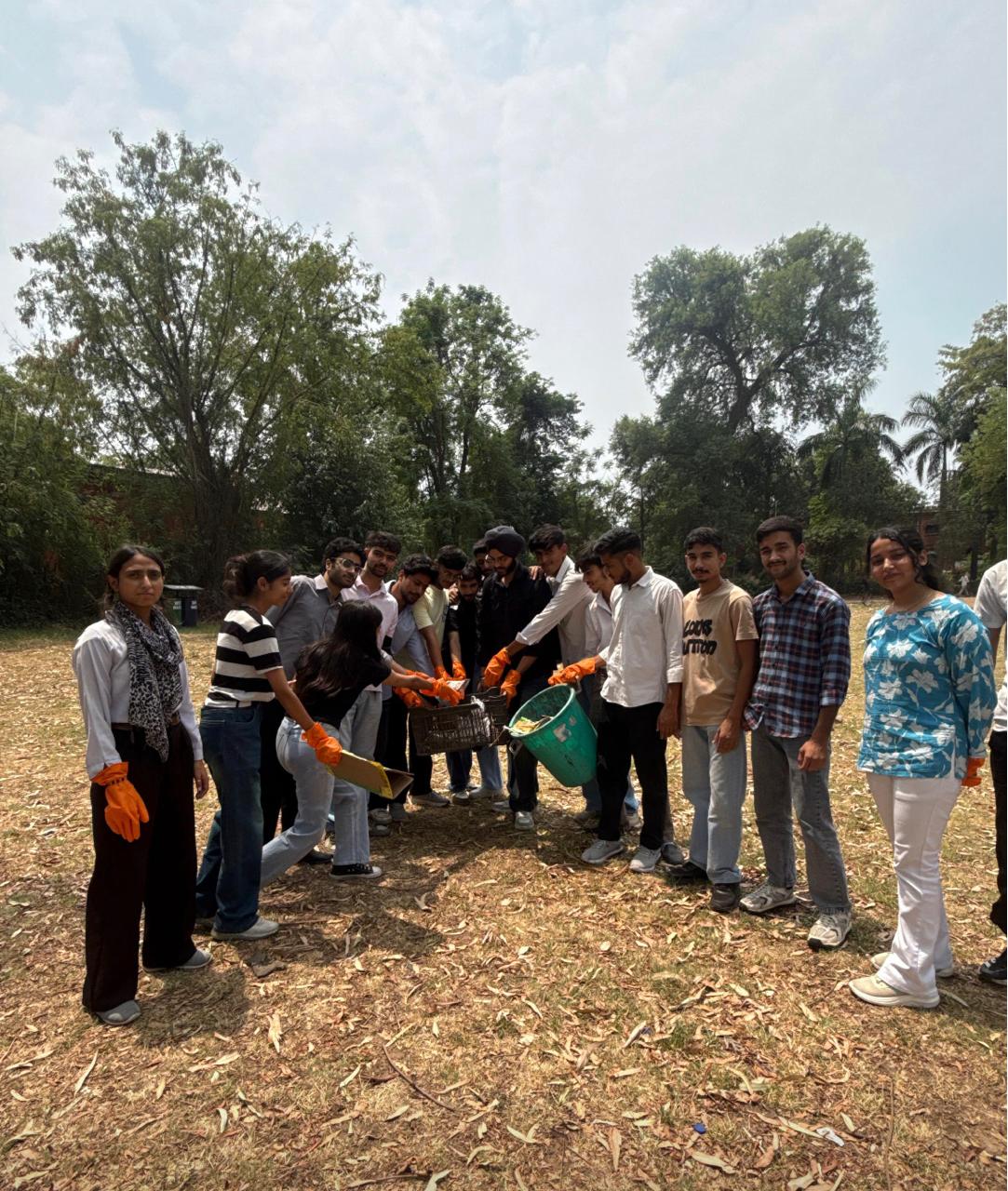 जीजीएम साइंस कॉलेज जम्मू में एनएसएस की ओर से स्वच्छता अभियान आयोजित जीजीएम साइंस कॉलेज जम्मू में एनएसएस की ओर से स्वच्छता अभियान आयोजित