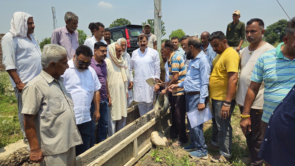 पौनी चक्क में 63 लाख रूपये की सिंचाई परियोजना का शुभारंभ, किसानों को मिलेगा लाभ