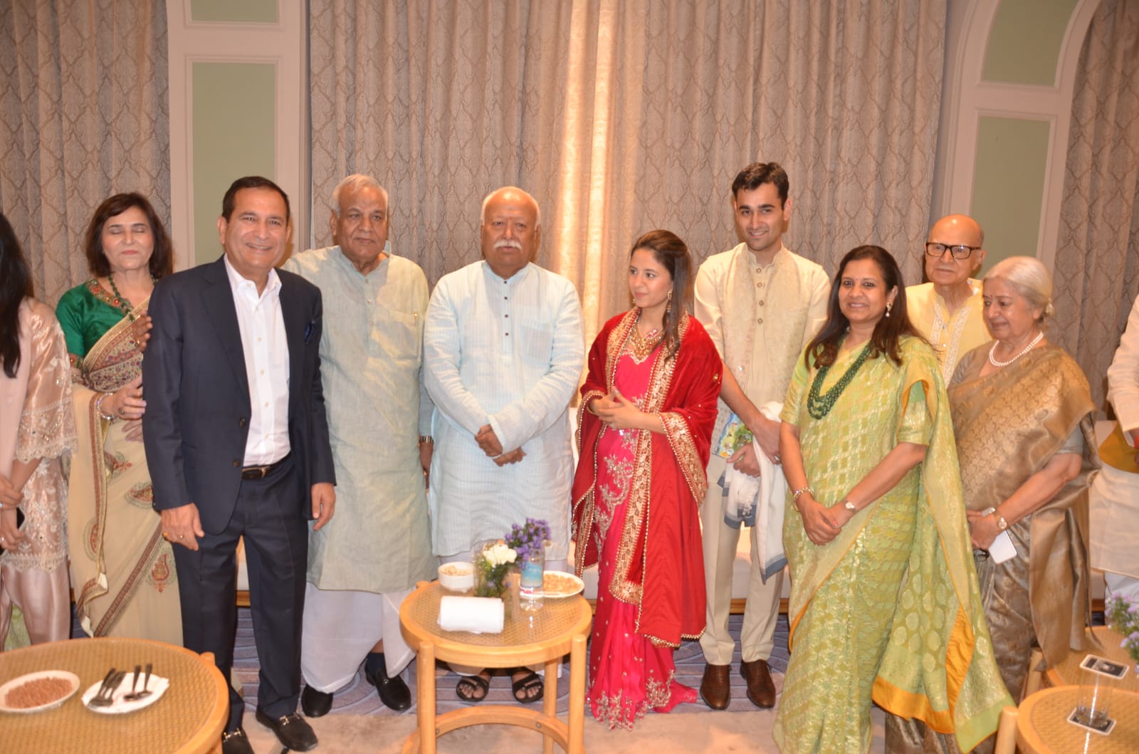 कार्यक्रम के दौरान संघ प्रमुख मोहन भागवत कार्यक्रम के दौरान संघ प्रमुख मोहन भागवत