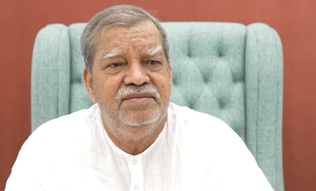माया और संसार की नश्वरता पर किया प्रवचन माया और संसार की नश्वरता पर किया प्रवचन