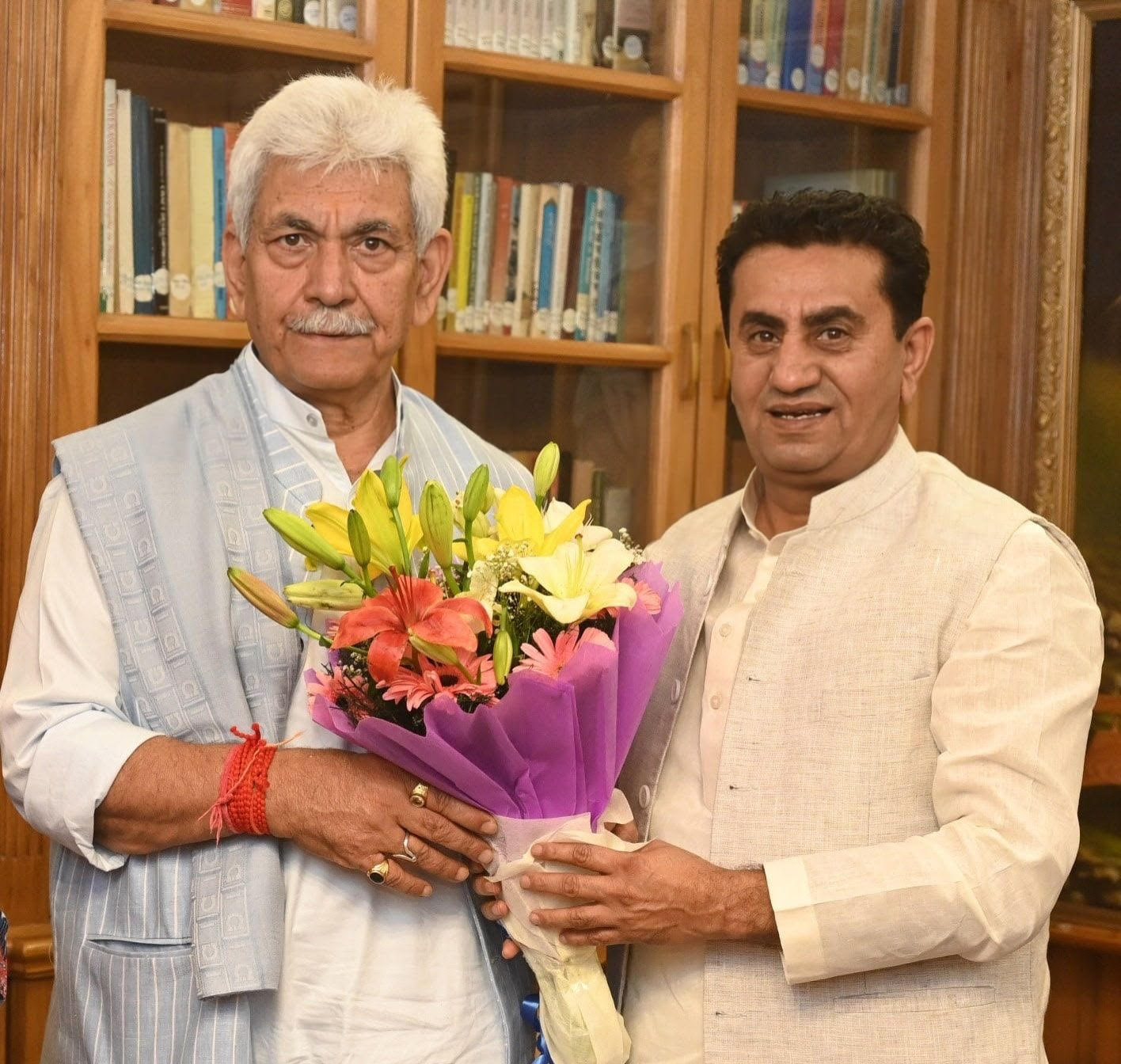 Rajiv Jasrotia met LG Manoj Sinha regarding the development issues of Jasrota. Rajiv Jasrotia met LG Manoj Sinha regarding the development issues of Jasrota.