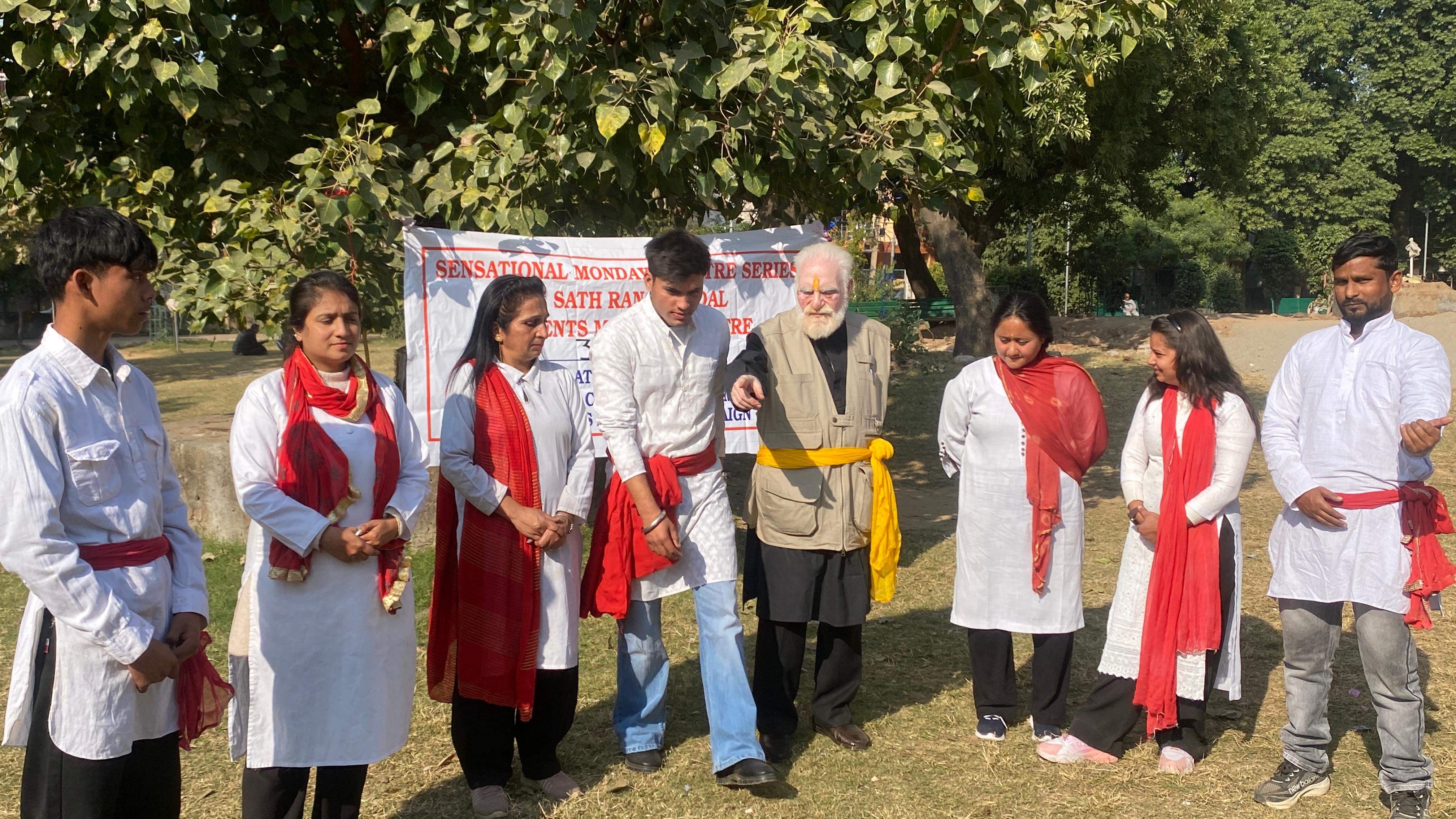 एक साथ रंग मंडल ने प्रस्तुत किया 521वां मंडे थिएटर, नशा मुक्ति का दिया सशक्त संदेश एक साथ रंग मंडल ने प्रस्तुत किया 521वां मंडे थिएटर, नशा मुक्ति का दिया सशक्त संदेश