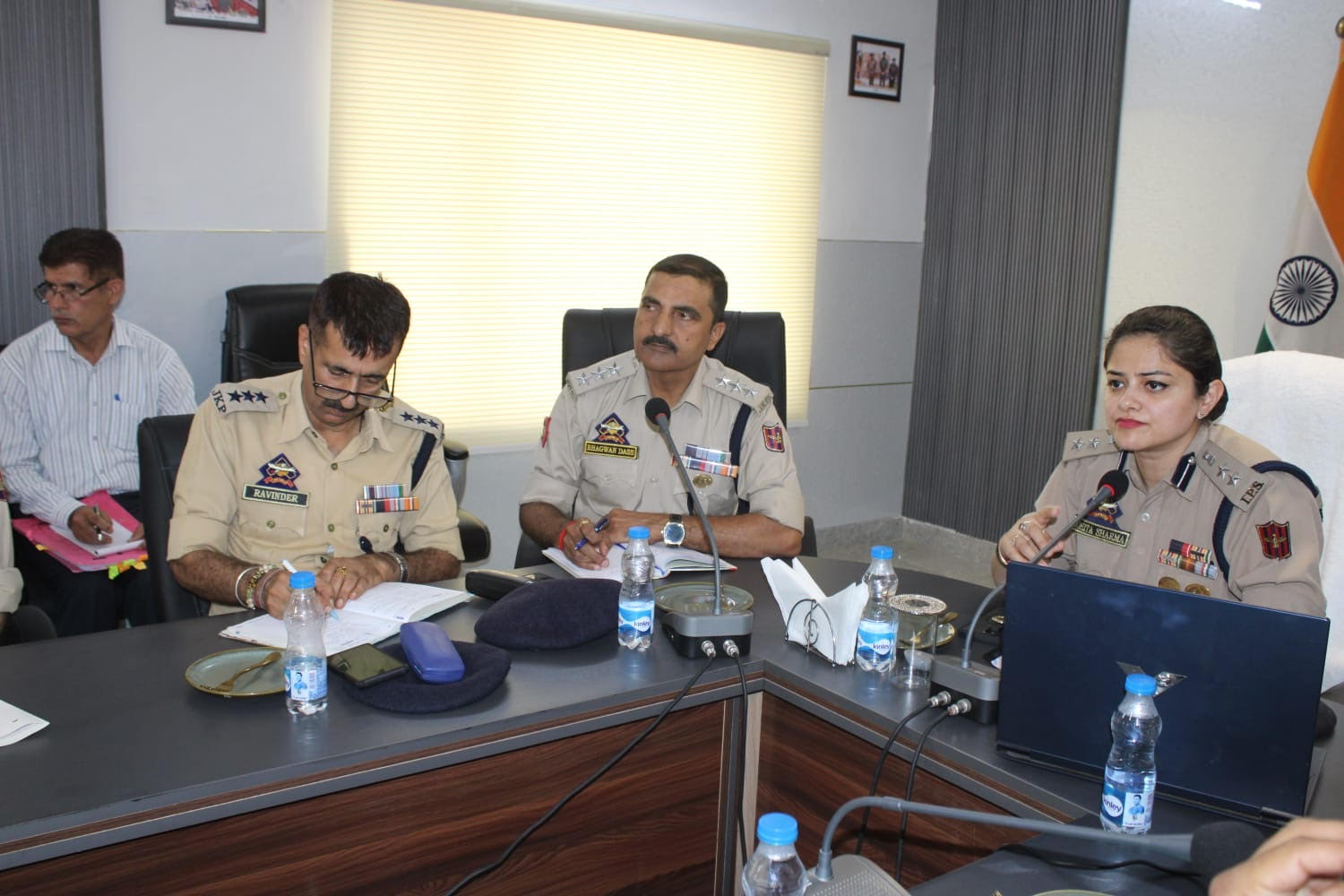 Shri Amarnath Yatra 2026 – Strict directives regarding security; Kathua SSP holds high-level meeting.