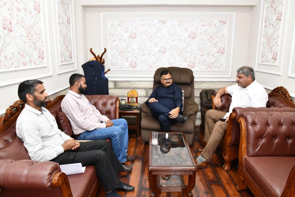 MPs and MLAs met Minister Javed Rana and discussed issues of public interest.
