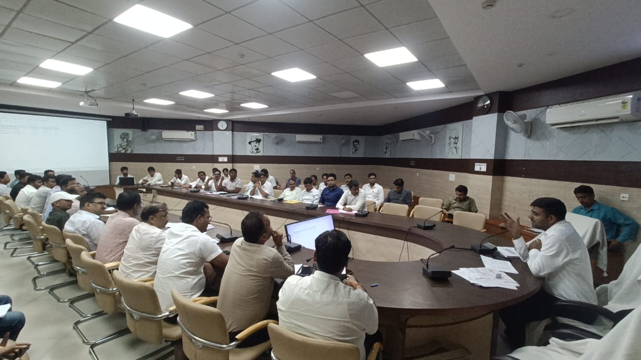 100 करोड़ का ISBT, गुरुकुल सिटी की सड़कें और विरासत गलियारा सहित बड़े प्रोजेक्ट्स समयबद्ध पूरे करने के निर्देश* 100 करोड़ का ISBT, गुरुकुल सिटी की सड़कें और विरासत गलियारा सहित बड़े प्रोजेक्ट्स समयबद्ध पूरे करने के निर्देश*