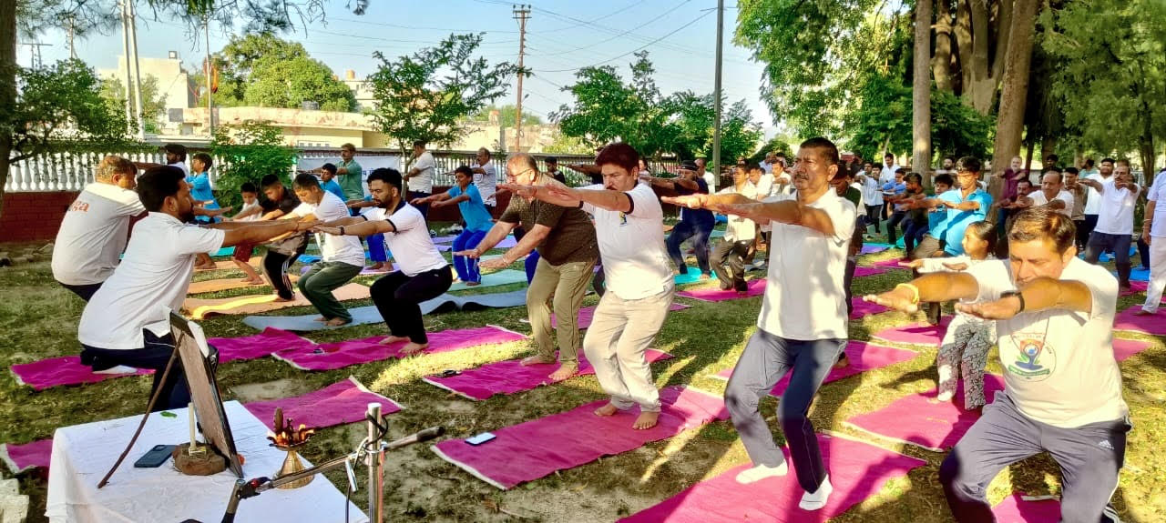 Message of Healthy Living: Yoga Camp Organized in Basohli on International Yoga Day Message of Healthy Living: Yoga Camp Organized in Basohli on International Yoga Day