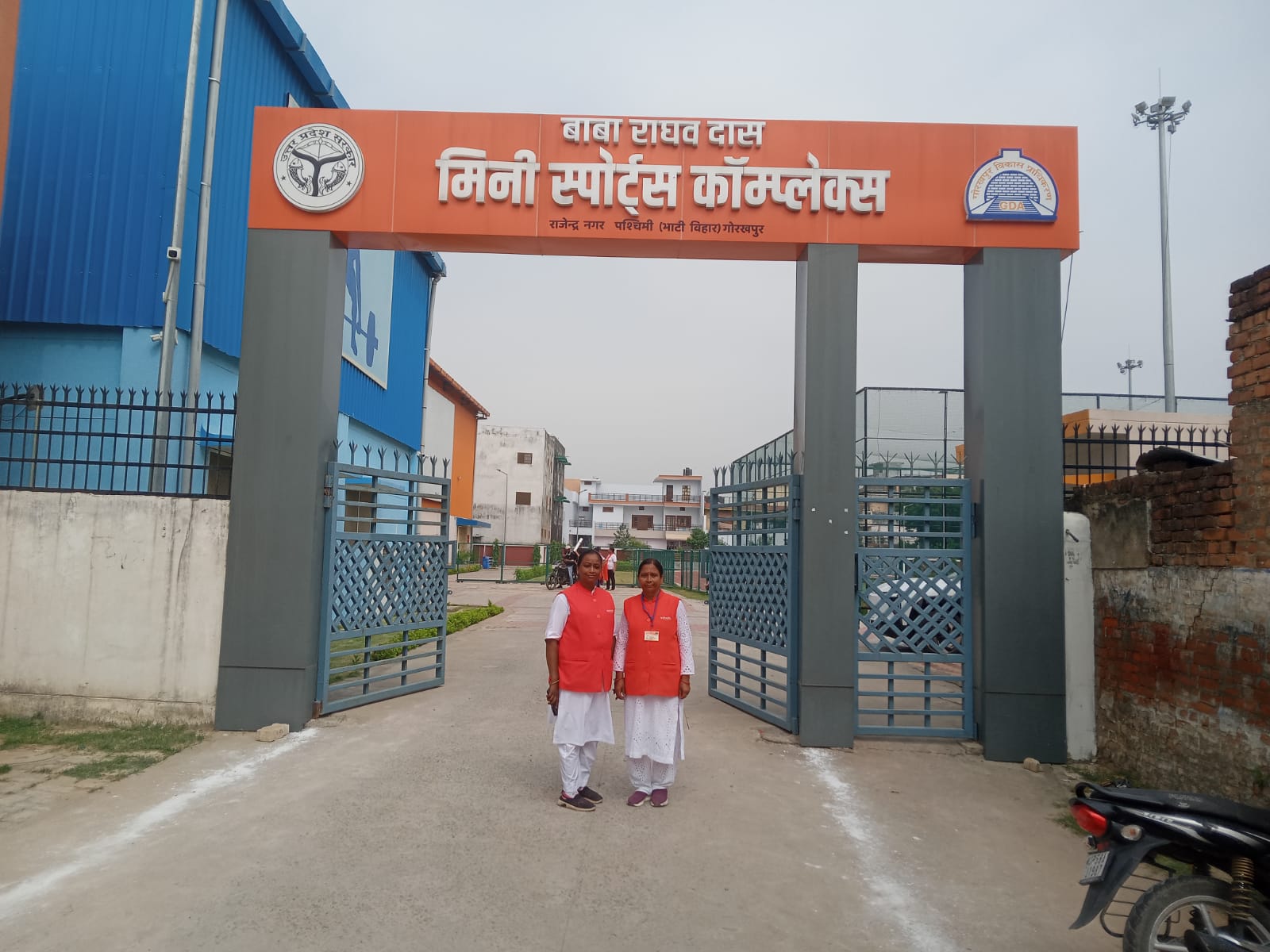 50 से अधिक योग कक्षाओं की बहनों ने किया सामूहिक योगाभ्यास, स्वास्थ्य एवं संस्कारयुक्त समाज निर्माण का लिया संकल्प 50 से अधिक योग कक्षाओं की बहनों ने किया सामूहिक योगाभ्यास, स्वास्थ्य एवं संस्कारयुक्त समाज निर्माण का लिया संकल्प