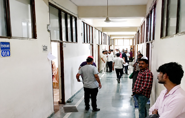 सोनीपत: तहसील कार्यालय का फोटो सोनीपत: तहसील कार्यालय का फोटो