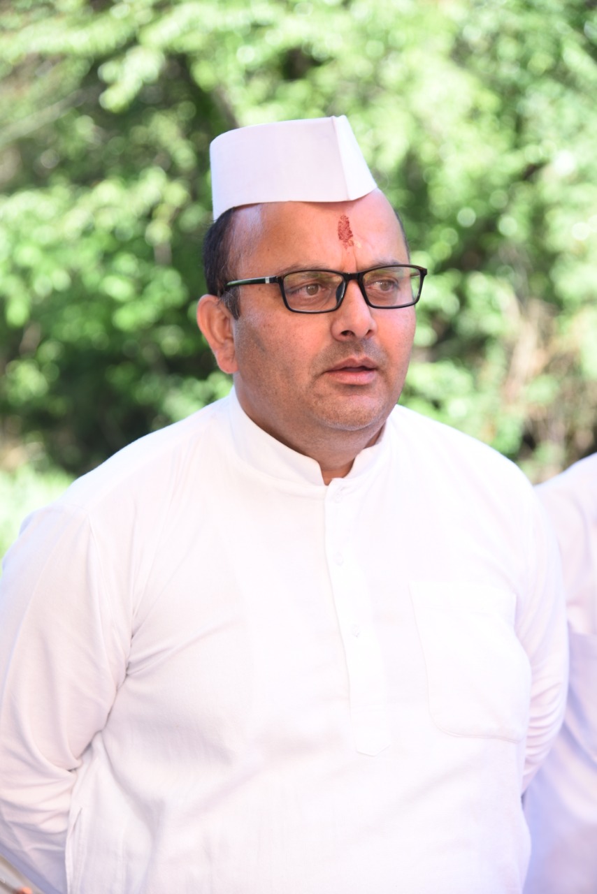 कांग्रेस नेता हिमराल