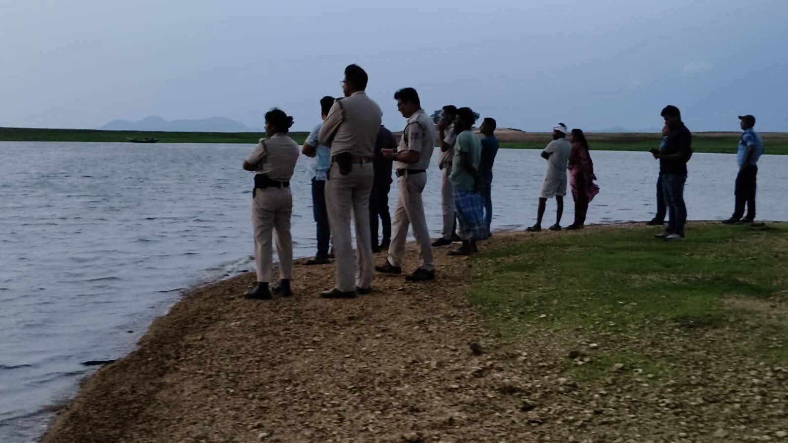 मौके पर पहुंची पुलिस