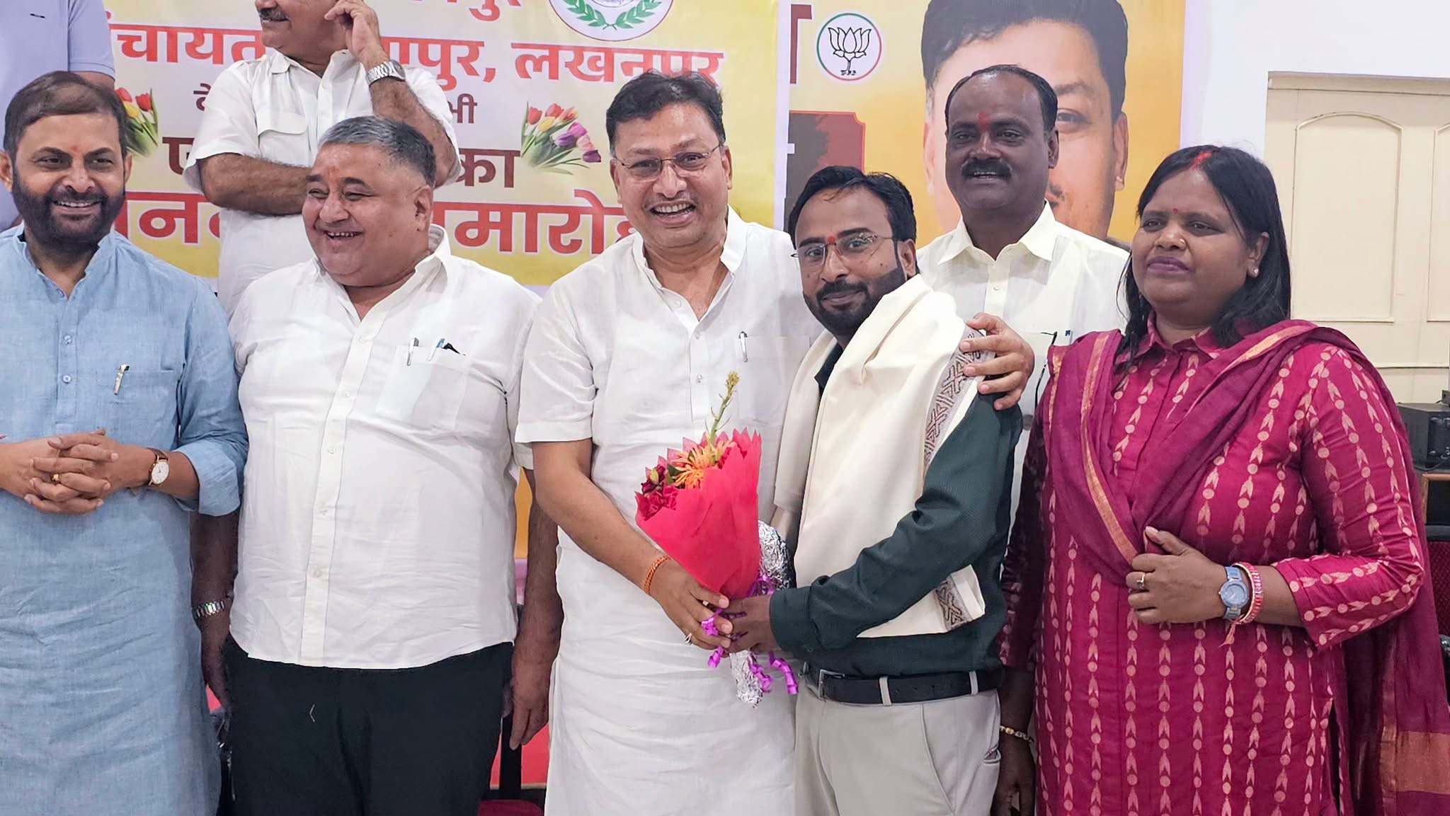 नए एल्डरमैनों का सम्मान