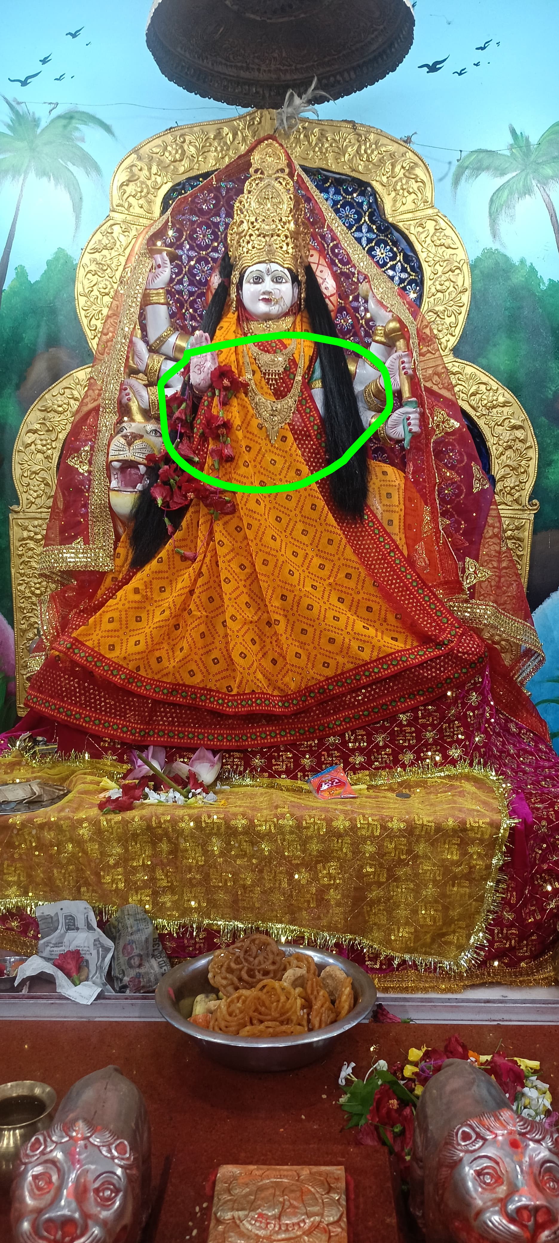 माता रानी के चोरी किए गए हार