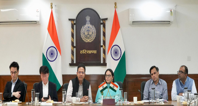‘हरियाणा-फकुओका कनेक्ट-2026’ में भाग लेते हरियाणा व जापान के अधिकारी