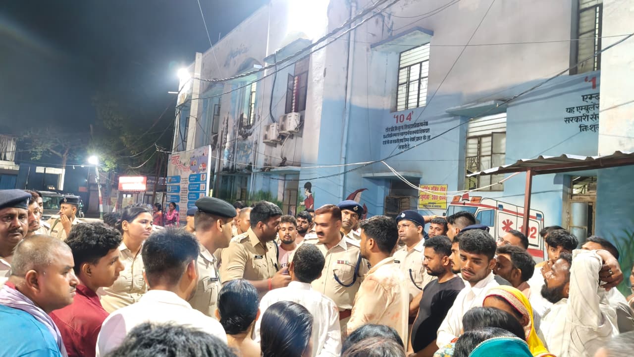 दोहरे हत्याकांड के मुख्य गवाह की गोली मारकर हत्या, ग्रामीणों ने किया सड़क जाम