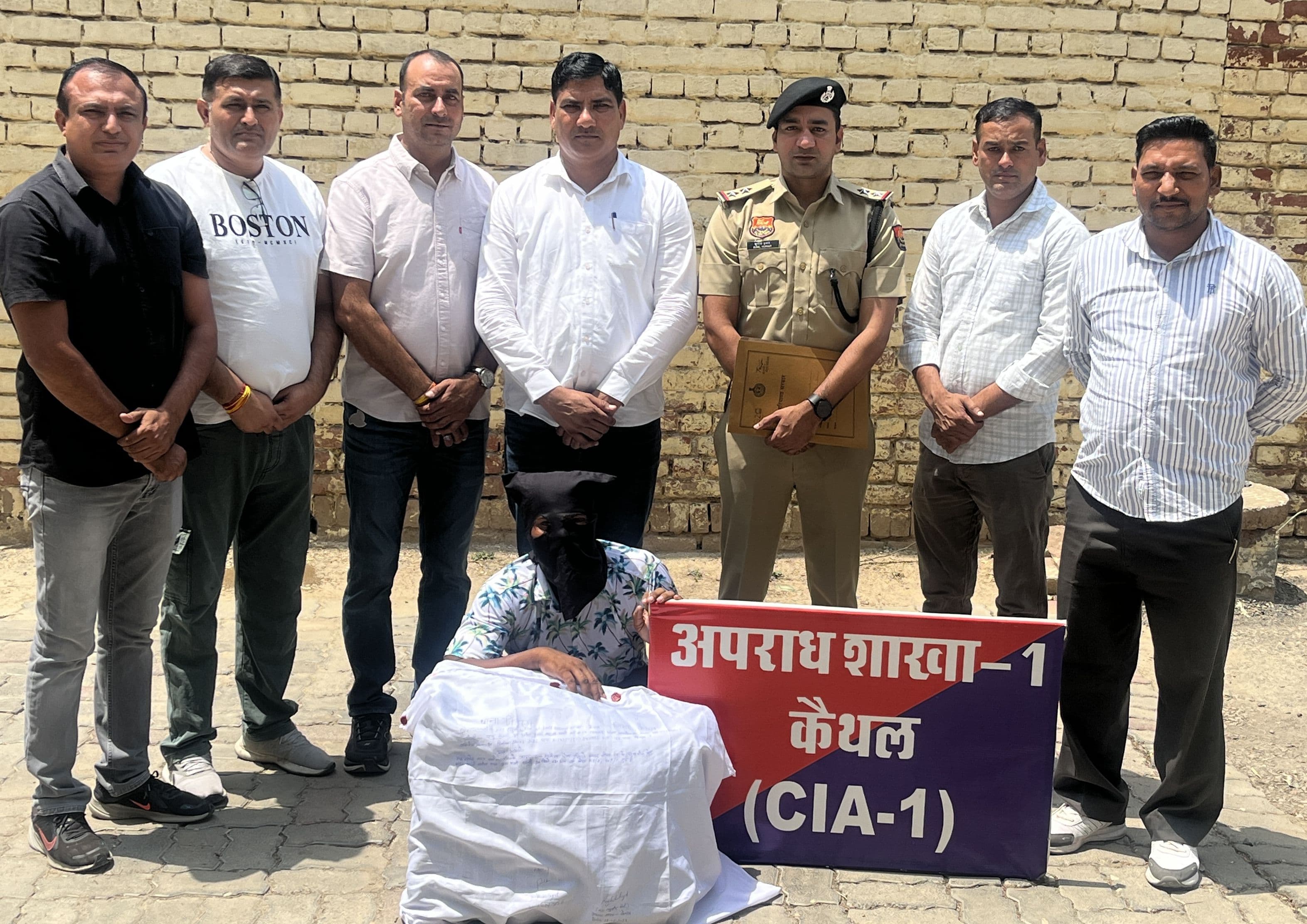नशा तस्करी का आरोपी पुलिस की गिरफ्त में
