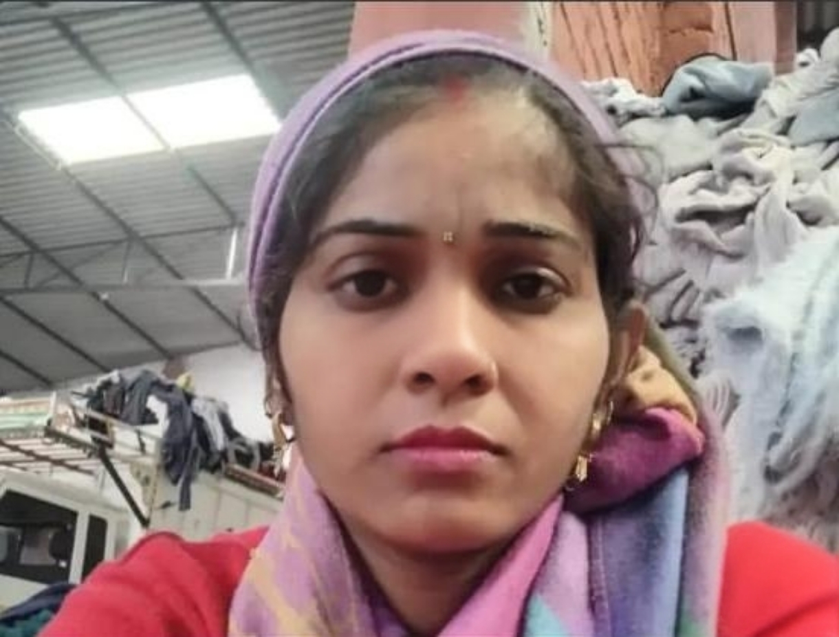 मृतका आरती का फाइल फोटो