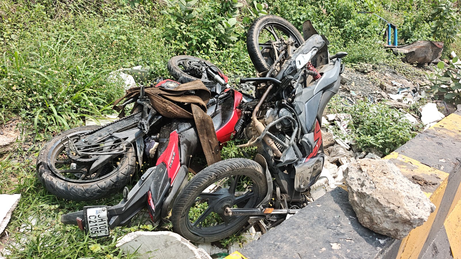 दुर्घटनाग्रस्त बाइक