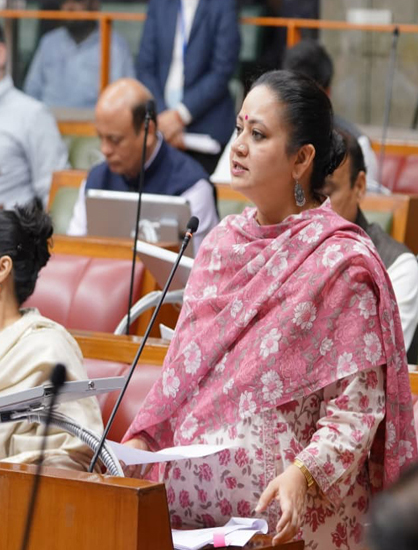 हरियाणा की स्वास्थ्य मंत्री आरती सिंह राव