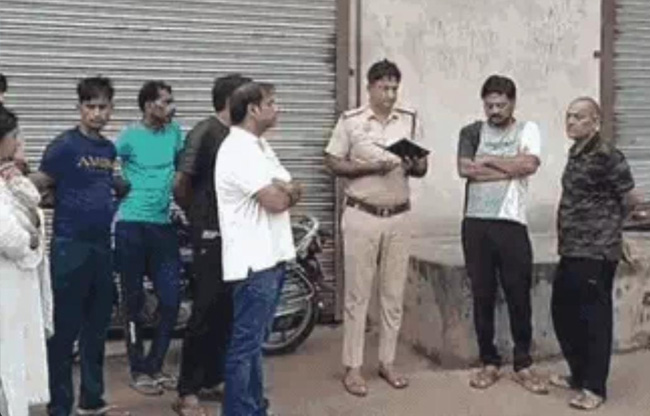 सोनीपत: चोरी की वारदात की जांच में अधिकारी
