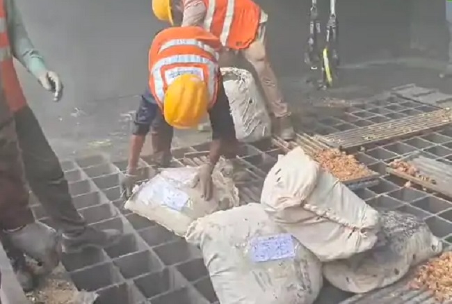 ड्रग्स को नष्ट करते हुए ड्रग्स को नष्ट करते हुए