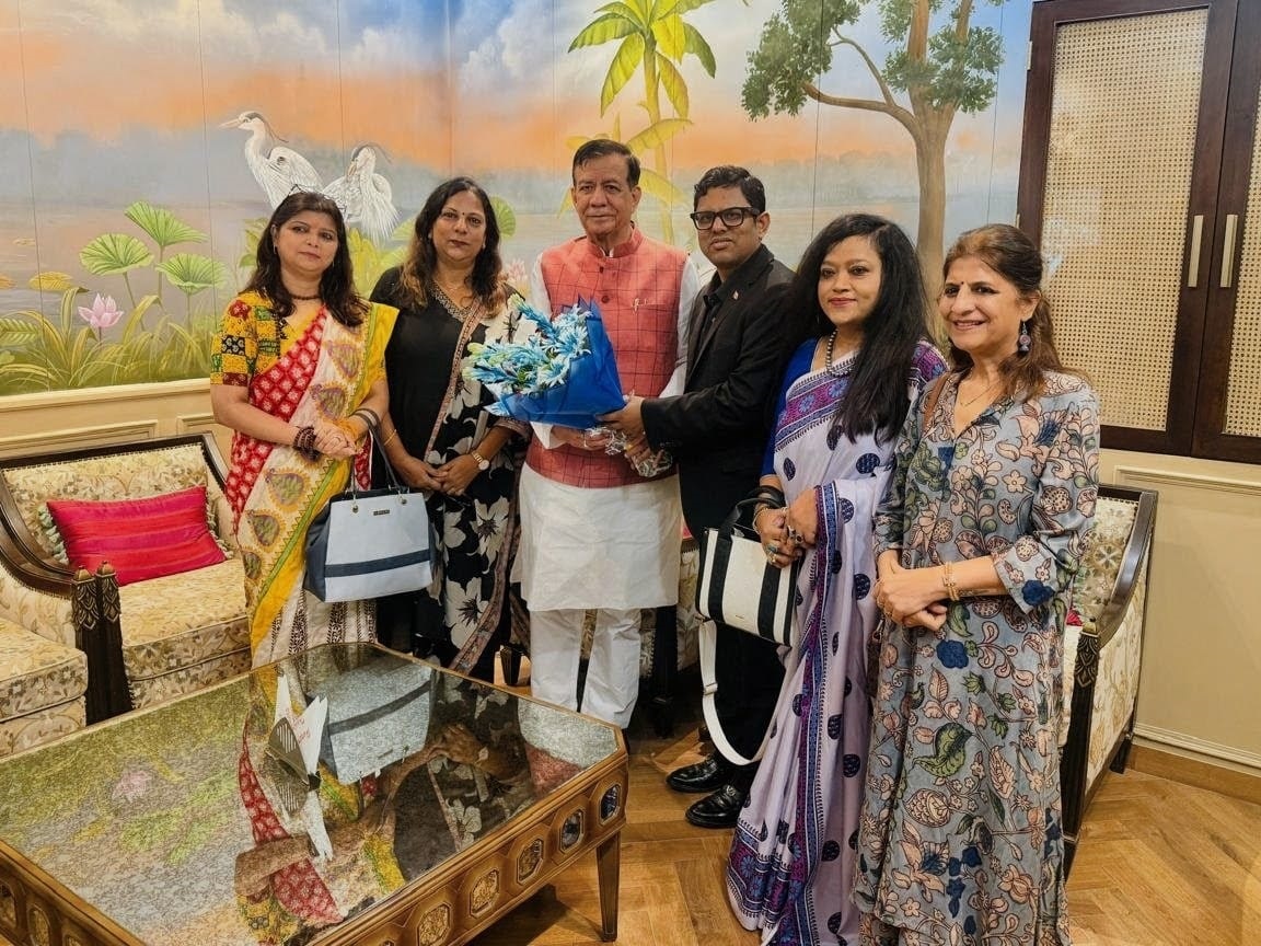 उत्तर प्रदेश विधानसभा के अध्यक्ष सतीश महाना से आज इंडो कनाडा चैंबर ऑफ कॉमर्स के प्रतिनिधिमंडल ने भेंट की
