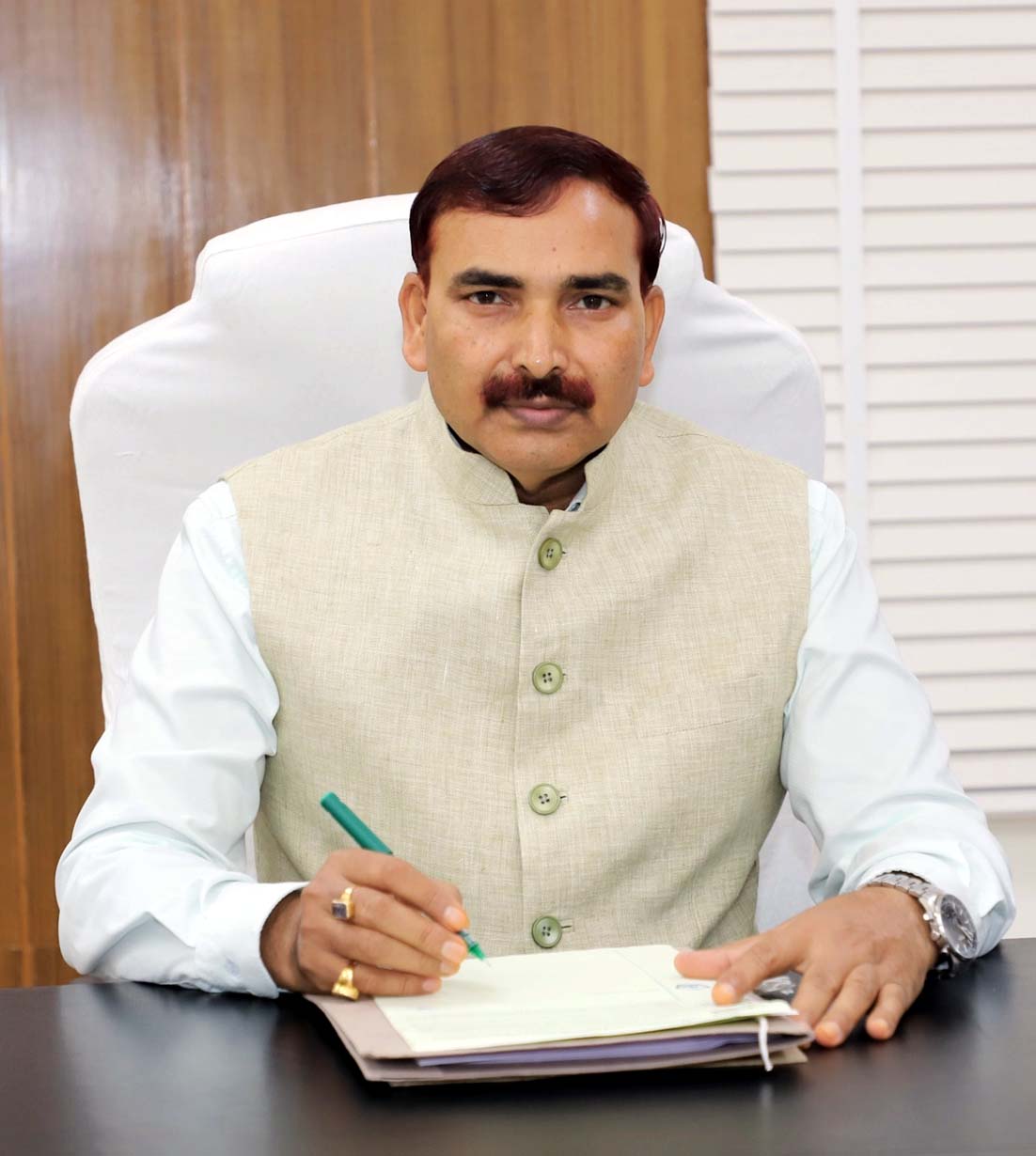 कुलपति प्रो. नरसी राम बिश्नोई।