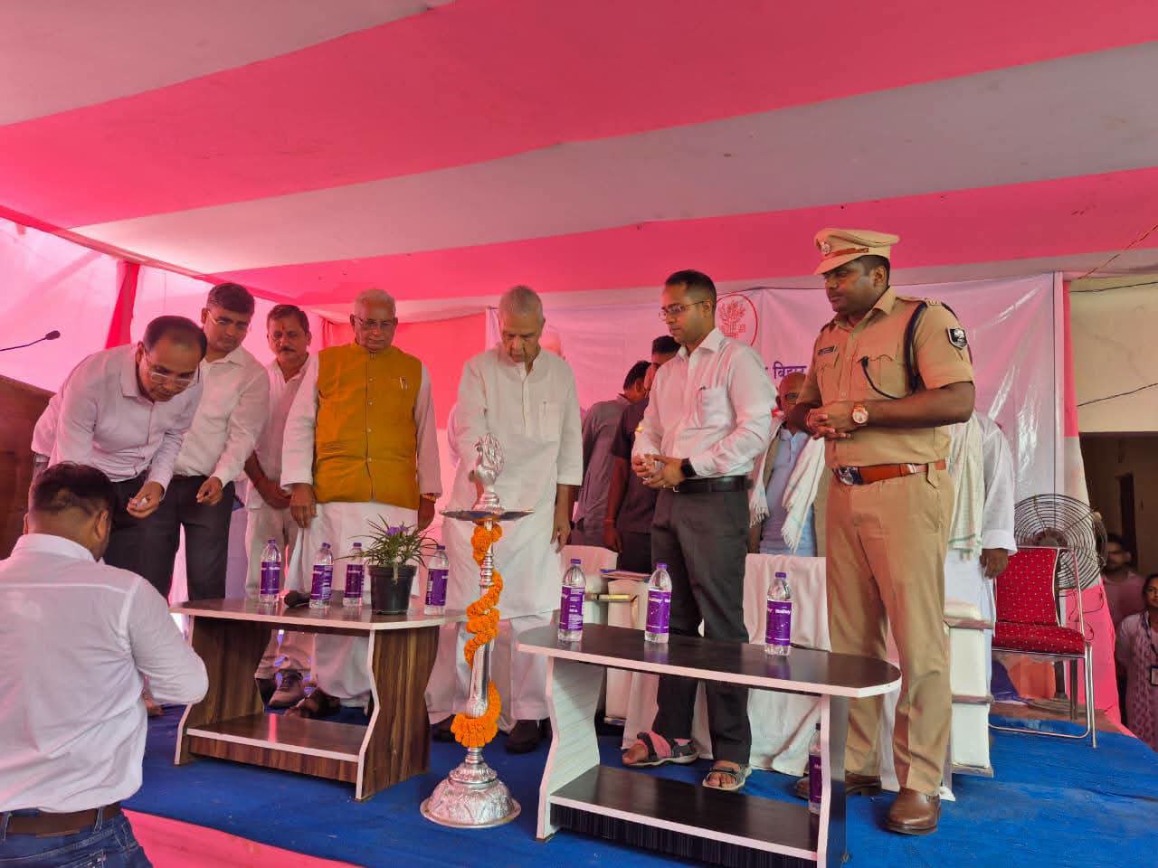 सोनपुर में उप मुख्यमंत्री बिजेन्द्र यादव ने सहयोग शिविर में सुनीं जन-समस्याएं