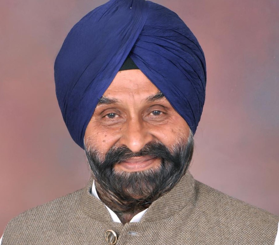 शिरोमणी अकाली दल के वरिष्ठ नेता और पूर्व मंत्री महेशइंदर सिंह ग्रेवाल शिरोमणी अकाली दल के वरिष्ठ नेता और पूर्व मंत्री महेशइंदर सिंह ग्रेवाल