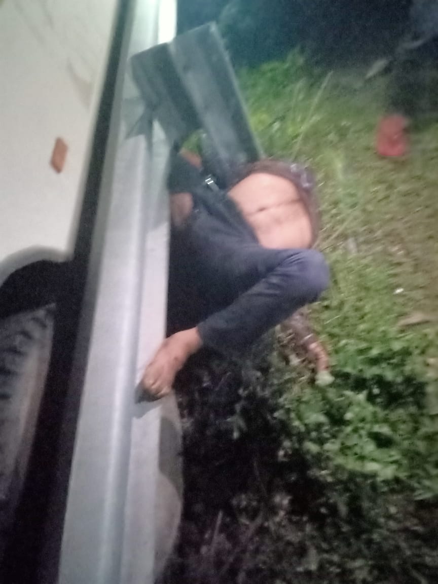प्रधान आरक्षक का शव प्रधान आरक्षक का शव