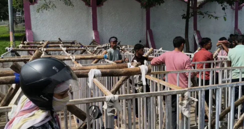 अलग अलग जगहों की तस्वीर