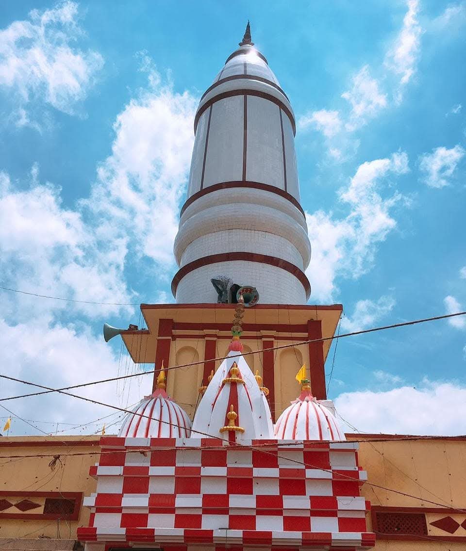 छपरा के स्वयंभू शिव लिंग और साधना का संगम बाबा धर्मनाथ धनी मंदिर