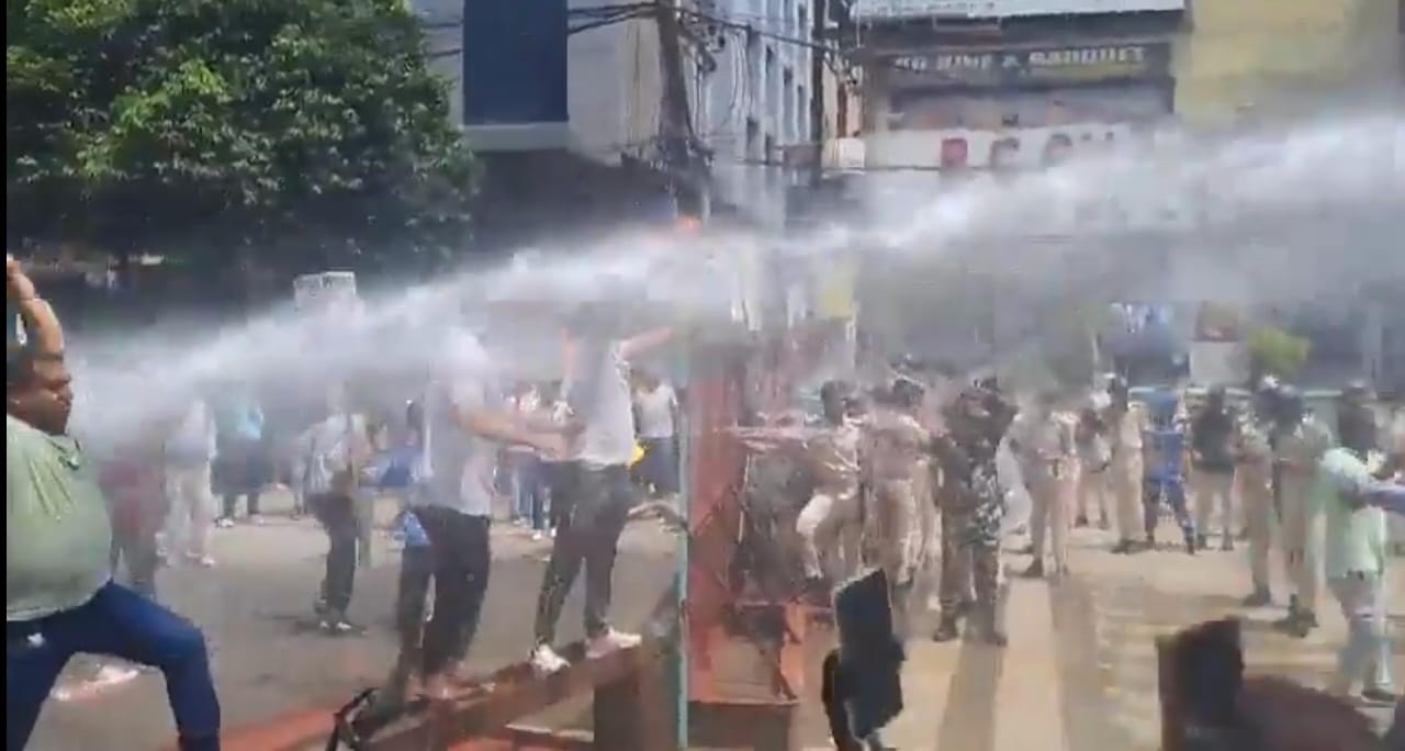 छात्रों का प्रदर्शन