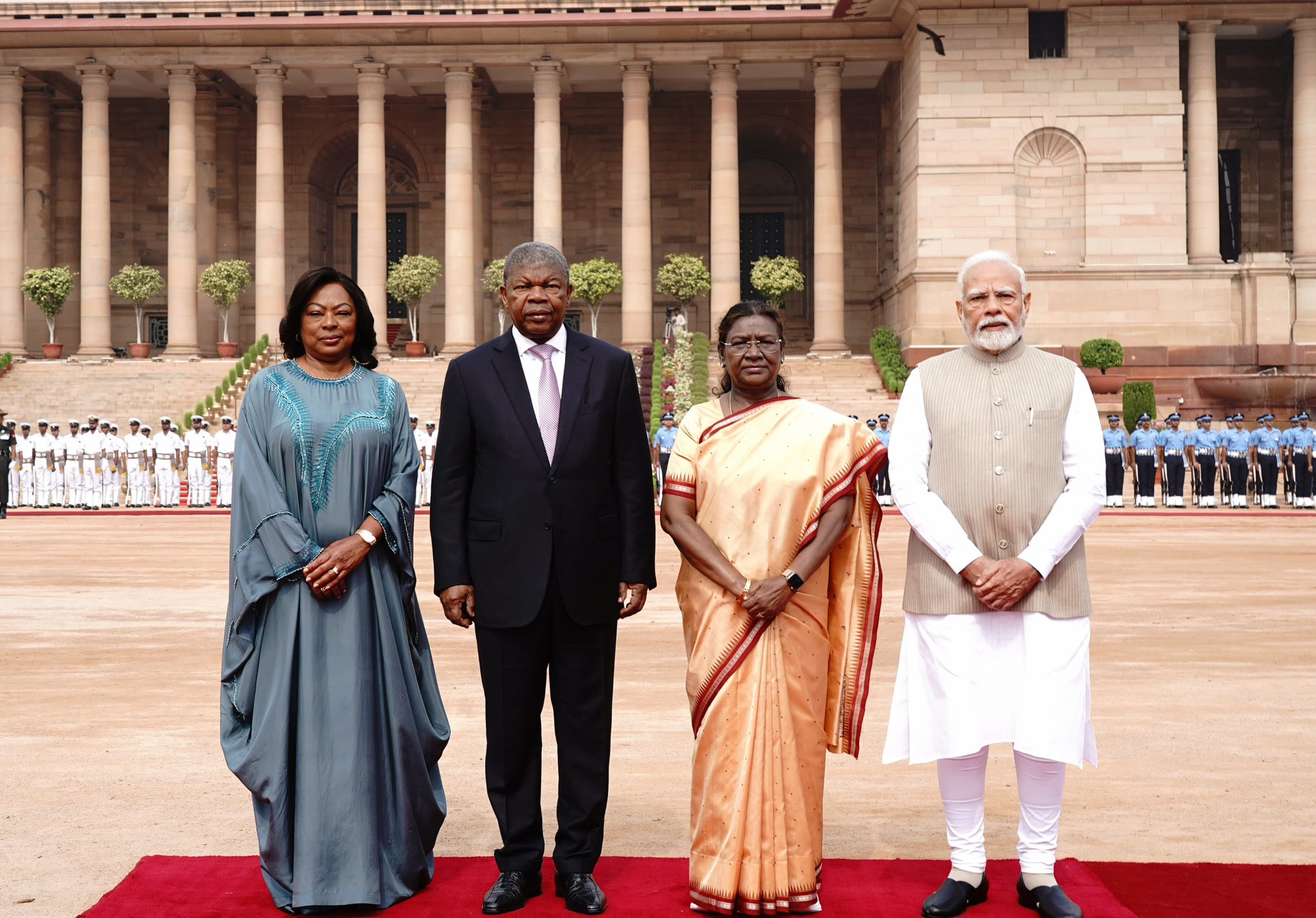 During the formal reception at the Presidential Palace, Angolan President Lourenco, President Murmu, and Prime Minister Modi. During the formal reception at the Presidential Palace, Angolan President Lourenco, President Murmu, and Prime Minister Modi.