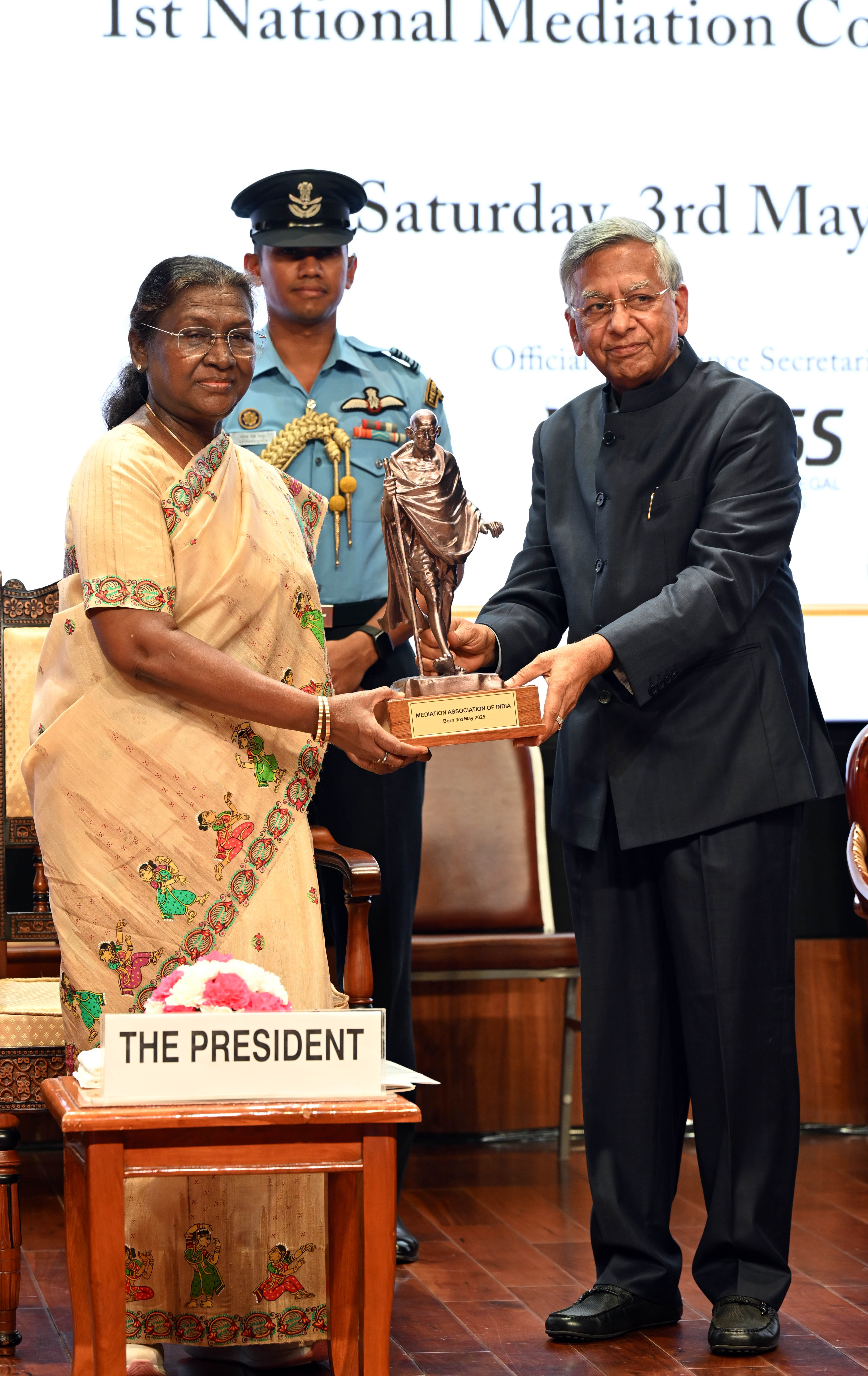 President Droupadi Murmu launches Mediation Association and addresses national conference. President Droupadi Murmu launches Mediation Association and addresses national conference.