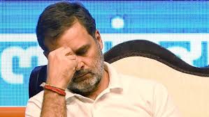 Court issued a notice and asked a response from Rahul Gandhi