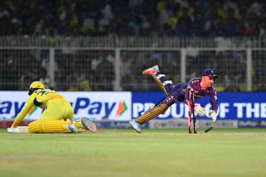 CSK defeats KKR by two wickets