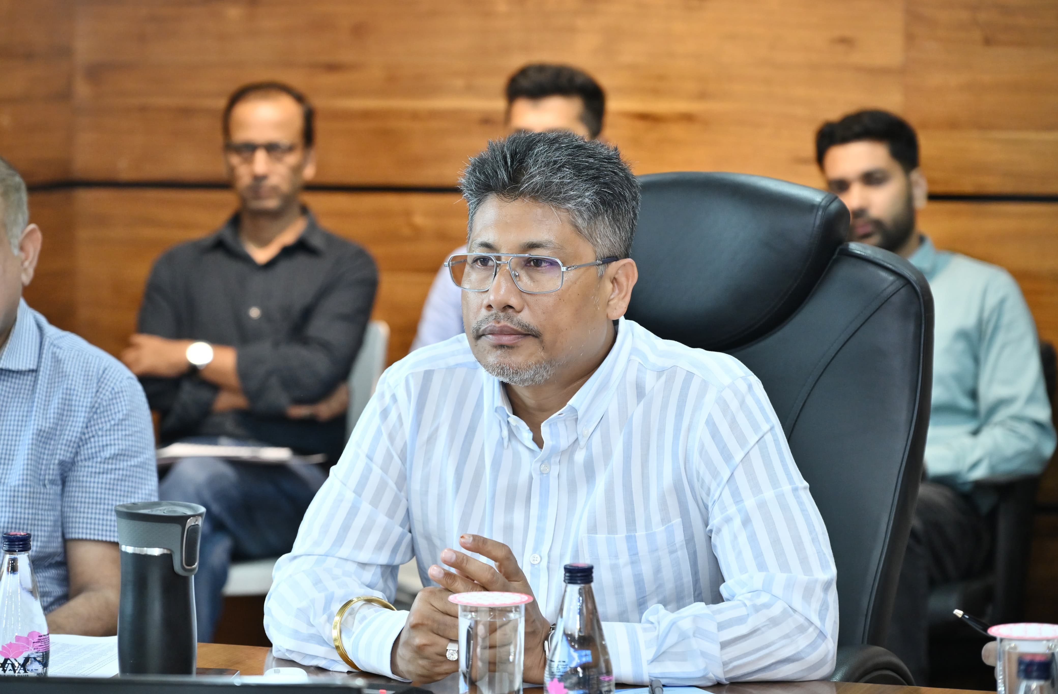 State Water Resources Minister Pijush Hazarika holding a meeting with Special Chief Secretary of Water Resources Department S Abbasi, Chief Executive Officer of FREMAA Dr. Jeevan B, Chief Engineer of Water Resources Department, senior officials and contractors. State Water Resources Minister Pijush Hazarika holding a meeting with Special Chief Secretary of Water Resources Department S Abbasi, Chief Executive Officer of FREMAA Dr. Jeevan B, Chief Engineer of Water Resources Department, senior officials and contractors.