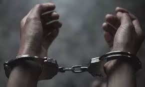 Education Officer Arrested in Tenkasi for Taking Bribe Education Officer Arrested in Tenkasi for Taking Bribe