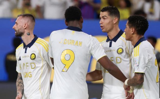 Ronaldo and Duran's goals lead Al Nassr to a 2-0 victory over Al Khaleej Ronaldo and Duran's goals lead Al Nassr to a 2-0 victory over Al Khaleej