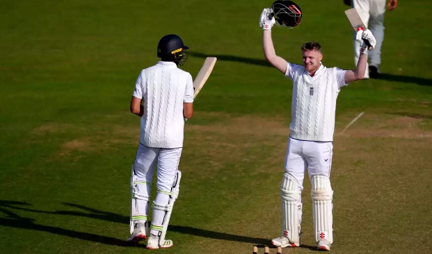 Dan Mousley and Max Holden played centuries. Dan Mousley and Max Holden played centuries.
