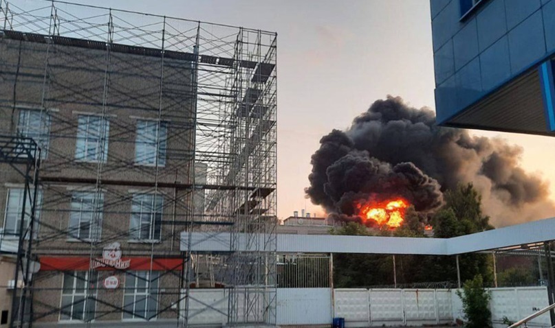 The Ukrainian army claims that it carried out an overnight attack on an electronics factory located in Russia. The Ukrainian army claims that it carried out an overnight attack on an electronics factory located in Russia.